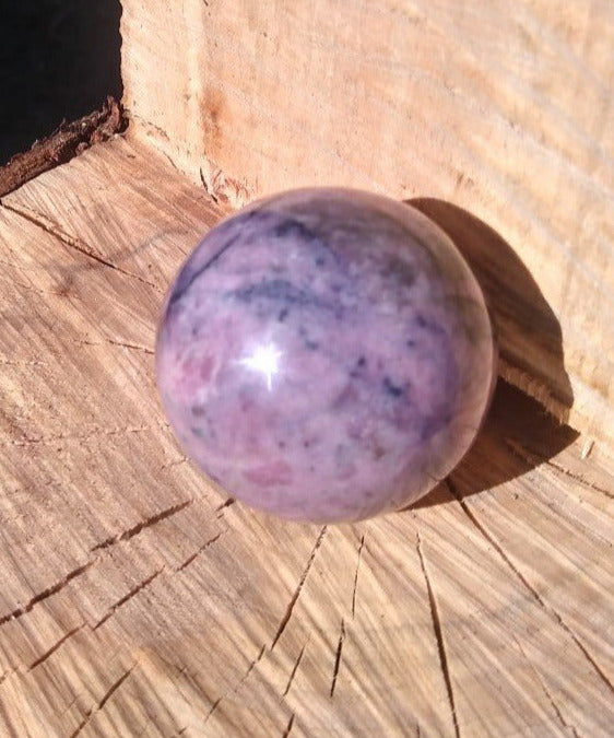 Rhodonite ( sphère)