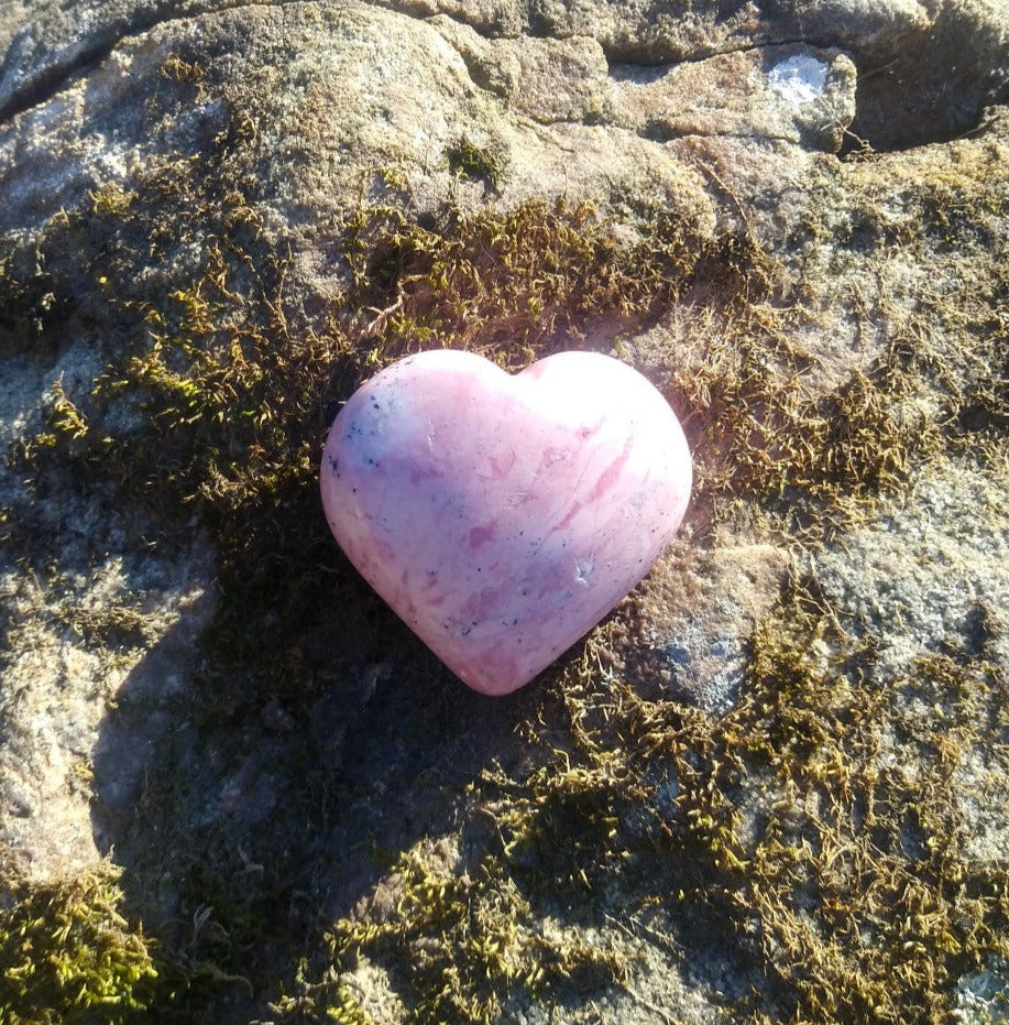 Rhodonite en coeur bombé