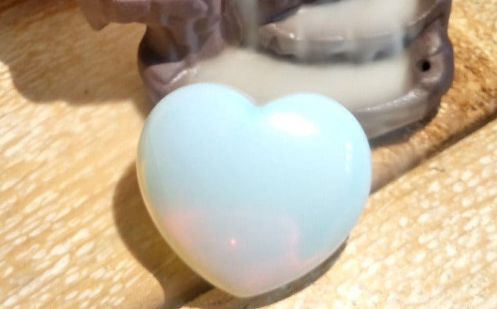 Opalite coeur en bombé