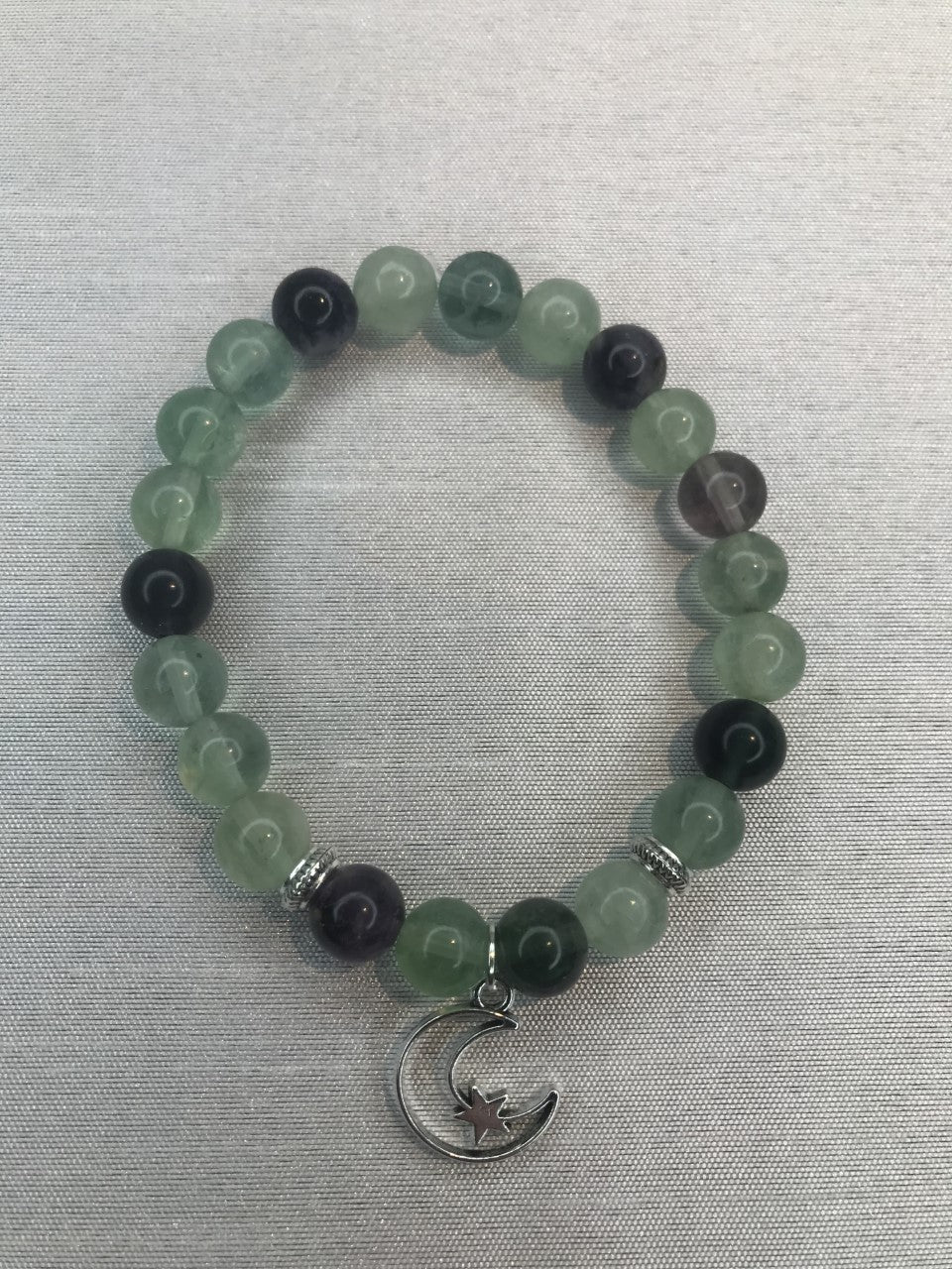 Bracelet féminité Lune, Fluorite billes 8mm.