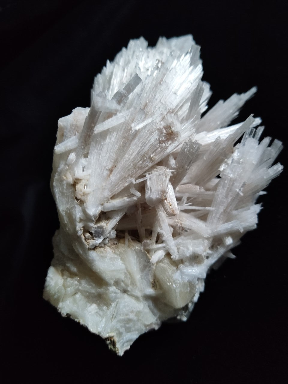 Scolecite brute.