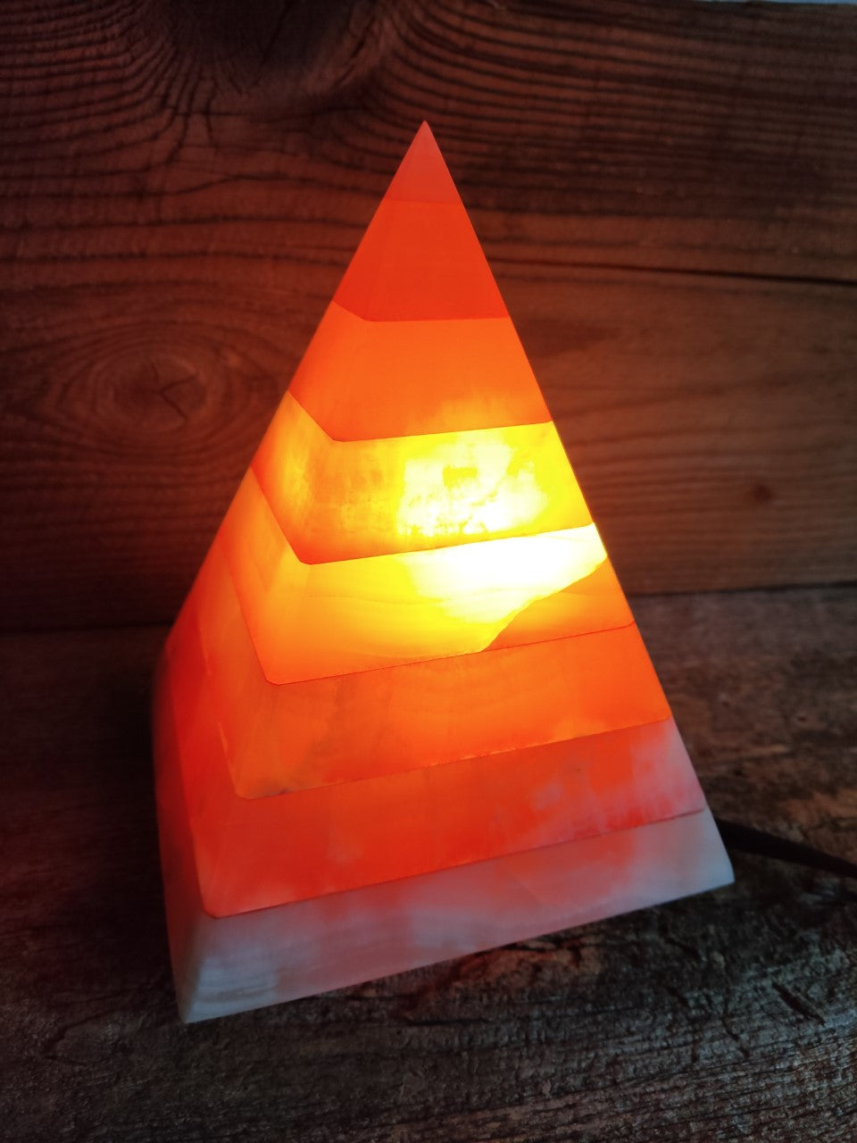Pyramide Onyx chromo Orange 6''