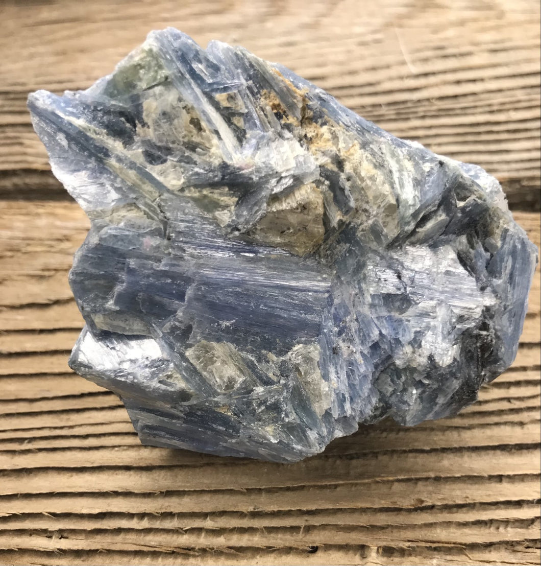 Kyanite ( Cyanite) pariba